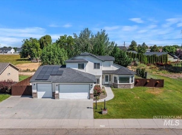 798 W Woodbury, Meridian, ID 83646