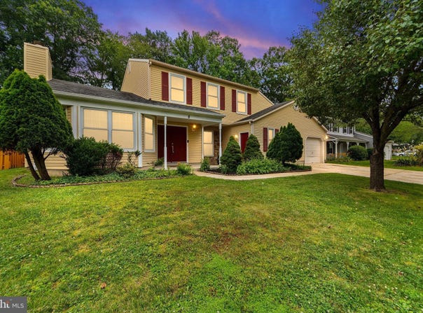 8 SEQUOIA COURT, VOORHEES, NJ 08043