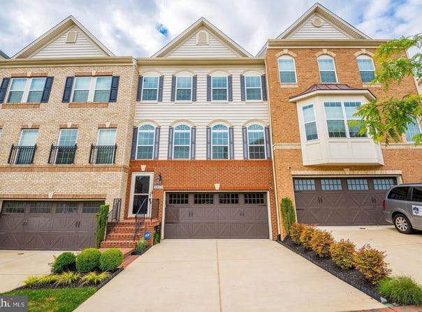 3831 PENTLAND HILLS Drive, UPPER MARLBORO, MD 20774
