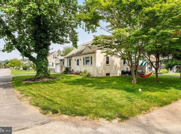 101 ASH ROAD, WALLINGFORD, PA 19086