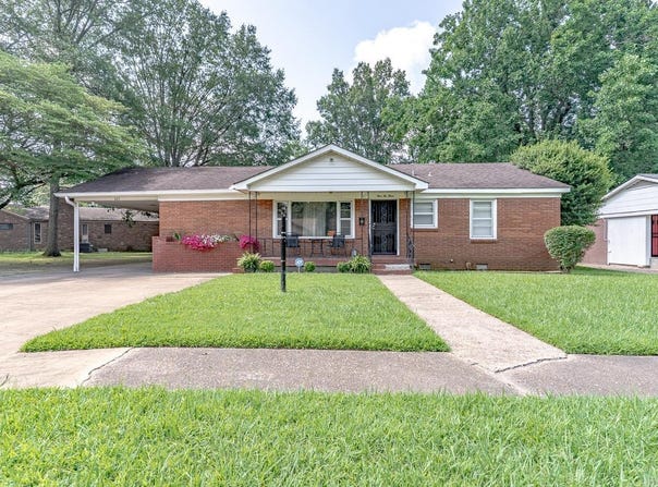 423 Laughrun Drive, Forrest City, AR 72335