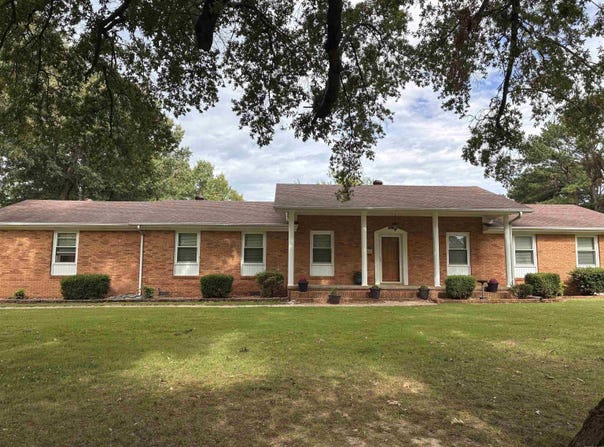 792 N Royal Avenue, Piggott, AR 72454