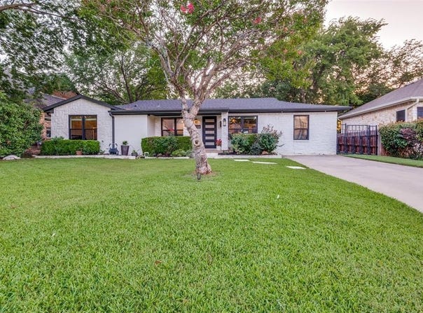1338 Airline Drive, Grapevine, TX 76051
