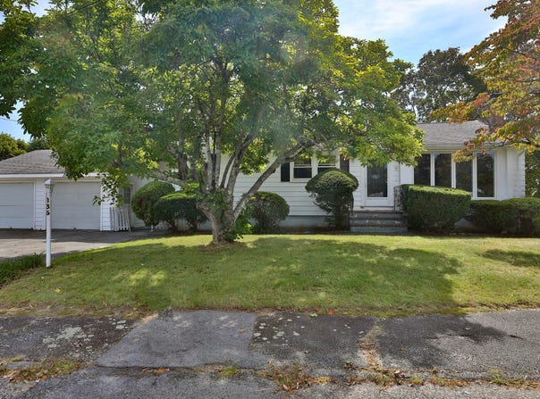 136 Sherwood Dr S, Marlborough, MA 01752
