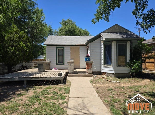 517 N 10th Street, Garden City, KS 67846