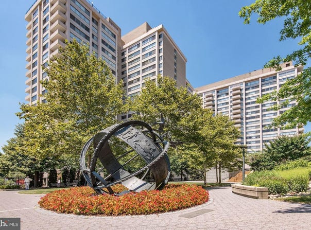 5500 FRIENDSHIP BOULEVARD, CHEVY CHASE, MD 20815
