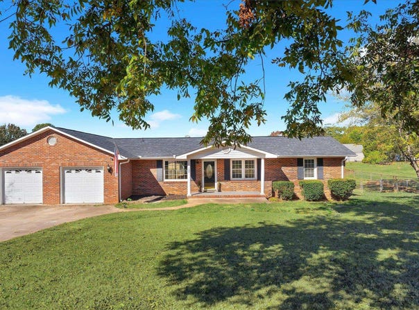 109 Carson Drive, Starr, SC 29684