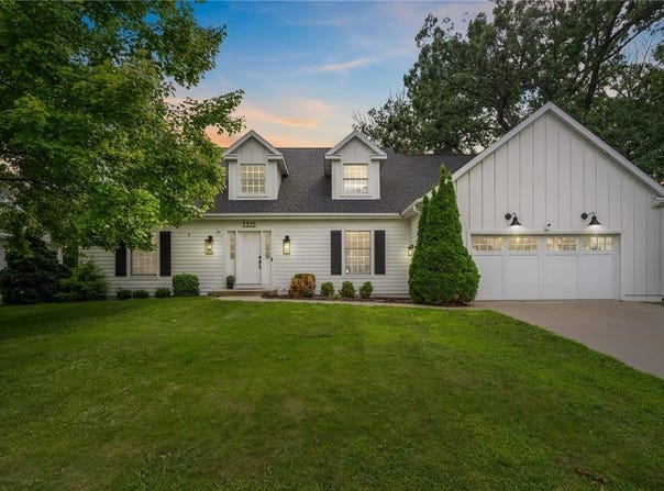 3315 Silverthorne Road NE, Cedar Rapids, IA 52402