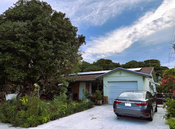 421 NW 7th Court, Boynton Beach, FL 33426