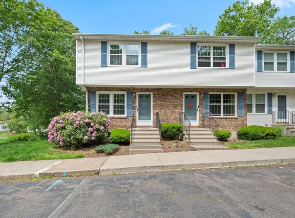 147 Julia Terrace, Middletown, CT 06457
