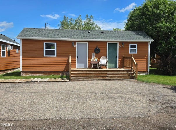 803 Broadway Street, Napoleon, ND 58561