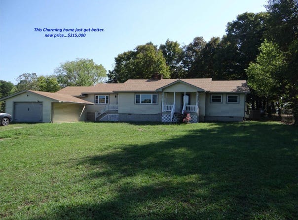 323 W Shipley Lane, Winslow, AR 72959
