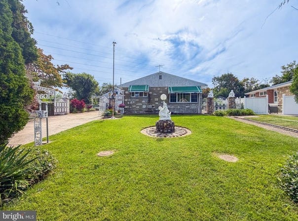 9601 DEDAKER Street, PHILADELPHIA, PA 19115