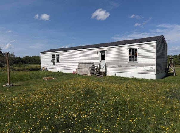 42 Booker Lane, Clinton, ME 04927