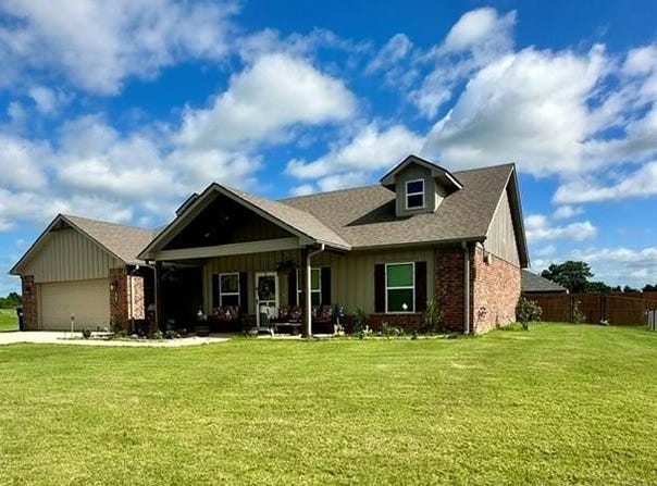 206 Long Bed Lane, Durant, OK 74701