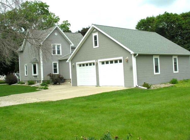 112 W 7th Street, St. Ansgar, IA 50472