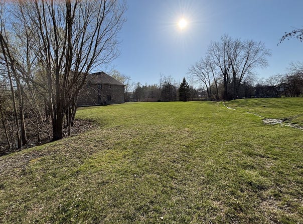 6542 Bentley Avenue, Willowbrook, IL 60527