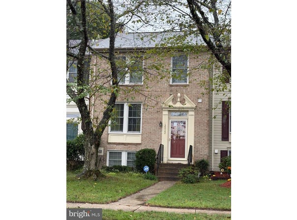 12822 FRONTIER Lane, WOODBRIDGE, VA 22192