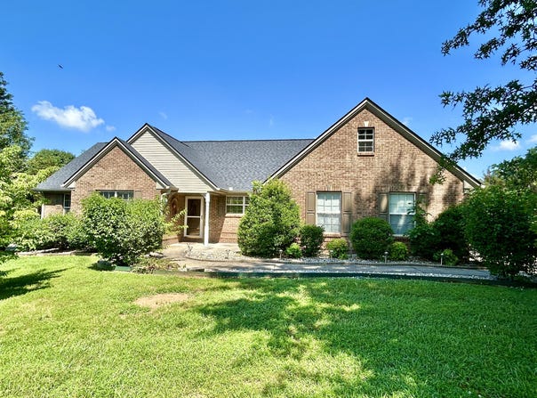 11 Horizon Hills Drive, Somerset, KY 42503