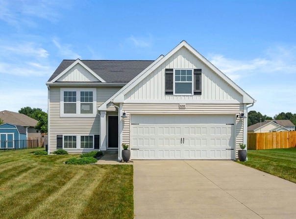 4250 Country Meadows Drive, Kalamazoo, MI 49048