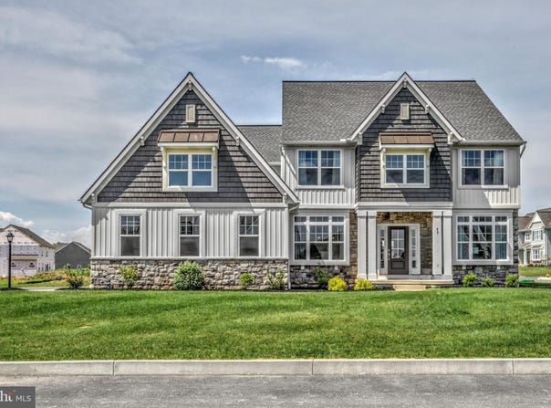 49 MONTICELLO DRIVE, LEBANON, PA 17042