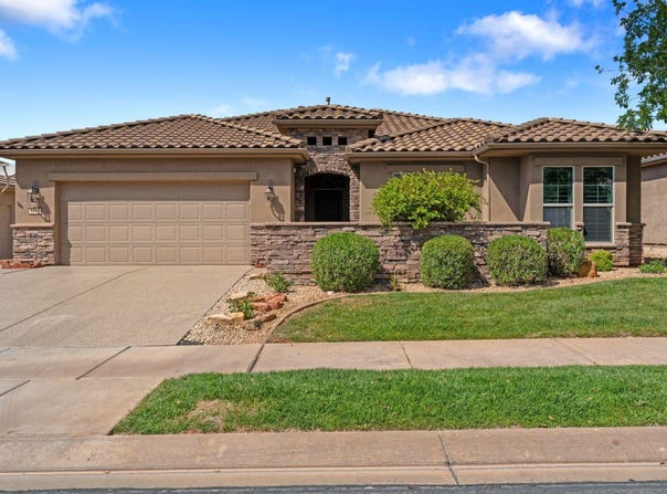 1712 W BONITA BAY DR, St George, UT 84790