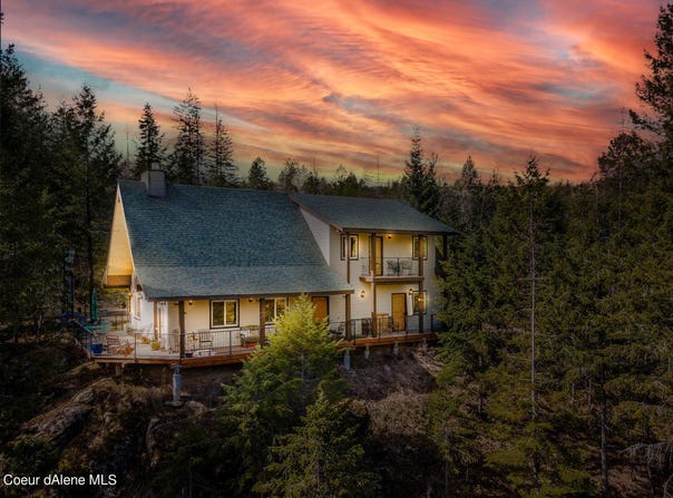 762 Geenen Rd., Cocolalla, ID 83813