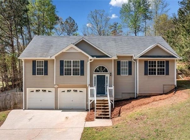 33 Blue Springs Way, Dallas, GA 30157