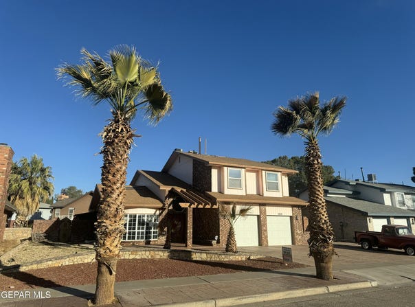 2078 Gus Moran Street, El Paso, TX 79936