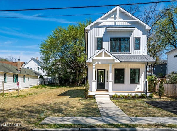 32 Earl Street, Red Bank, NJ 07701