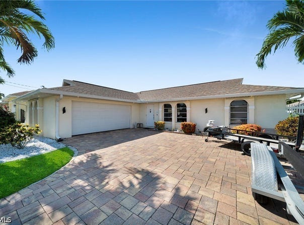 1220 SW 54th Lane, Cape Coral, FL 33914