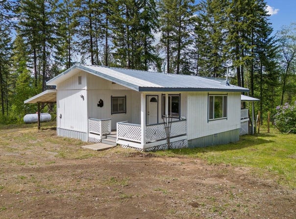 2111-F DRY CREEK RD, CHEWELAH, WA 99109