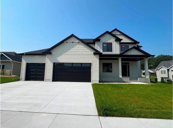 4393 Cassidy Ridge Drive NE, Rochester, MN 55906