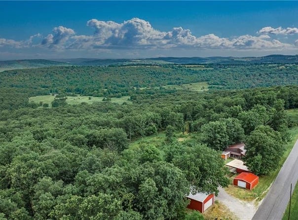 1296 Madison 7855, Huntsville, AR 72740