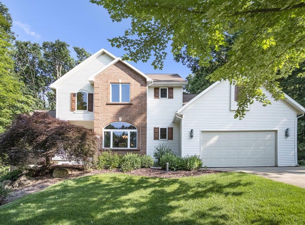 7751 Austinridge Drive SE, Caledonia, MI 49316