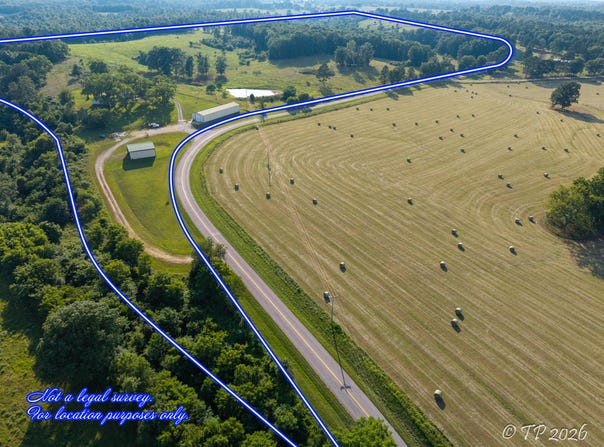 7102 State Route Mm, Birch Tree, MO 65438