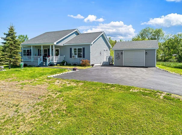 4 Shepherds Way, Augusta, ME 04330