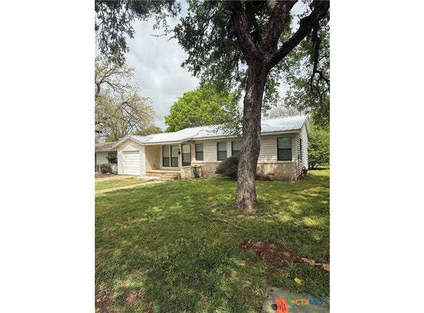 2513 Powell Drive, Gatesville, TX 76528