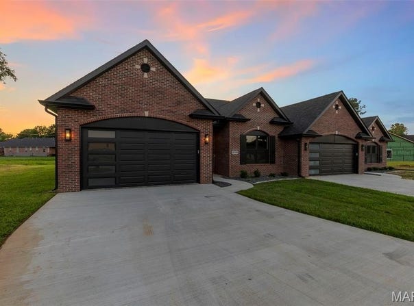 3707 Beechwood Court, Cape Girardeau, MO 63701