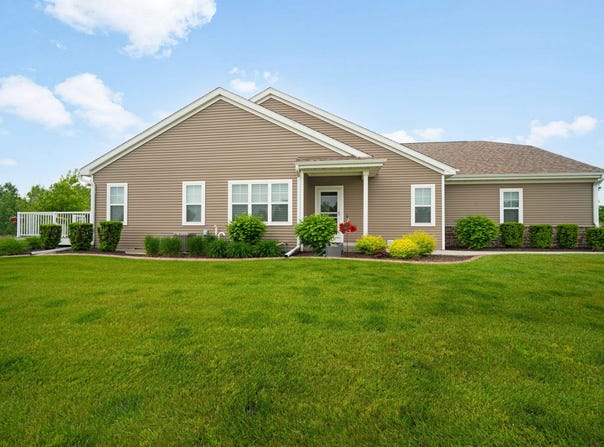 2701 Esker Dr, West Bend, WI 53095