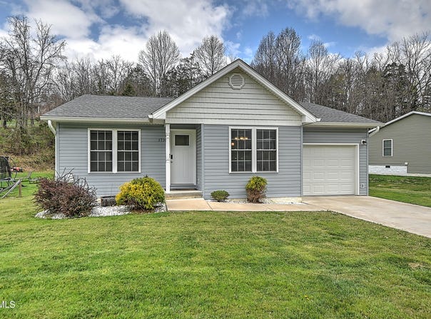 1735 Southside Road, Elizabethton, TN 37643
