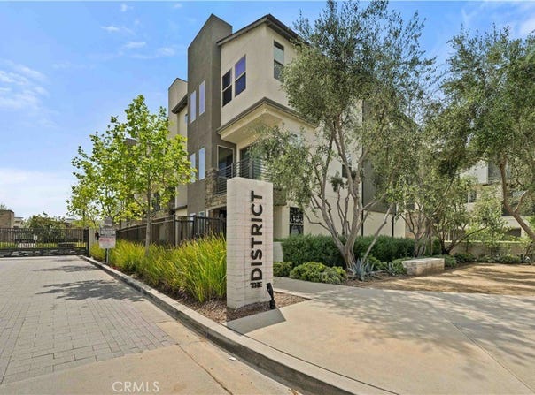 19533 Cardigan Drive, Northridge, CA 91324