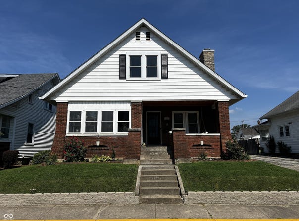 215 N Main Street, Batesville, IN 47006