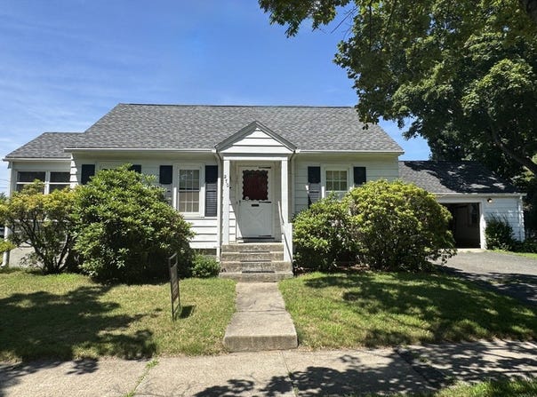 270 Cambria Street, Springfield, MA 01118