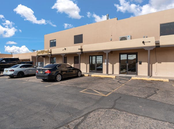 1517 5th, Santa Fe, NM 87505
