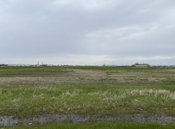 4802 NE 8th Avenue, Aberdeen, SD 57401