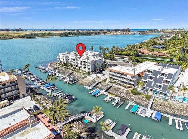 4513 Cove Drive, Carlsbad, CA 92008