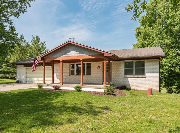 4249 Baumhoff Avenue NW, Comstock Park, MI 49321