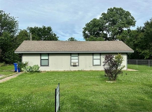 236 Bluebird Lane, Colbert, OK 74733