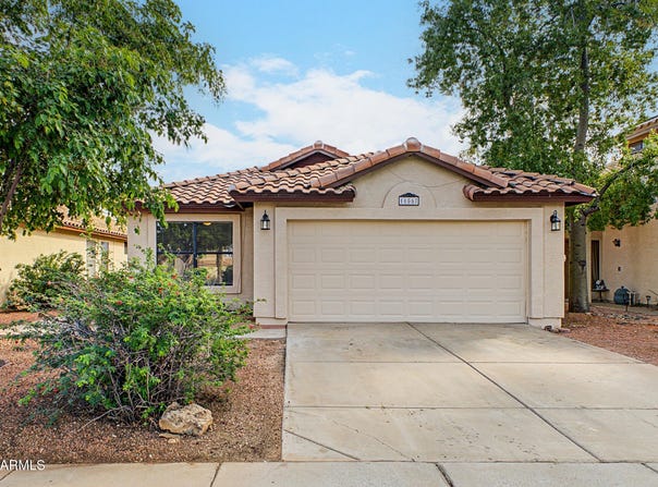 11557 W OLIVE Drive, Avondale, AZ 85392
